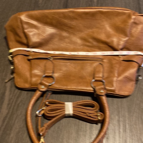 Scarleton handbag. Shoulder Large tote. Camel/Cognac color with gold accents. - Picture 8 of 11